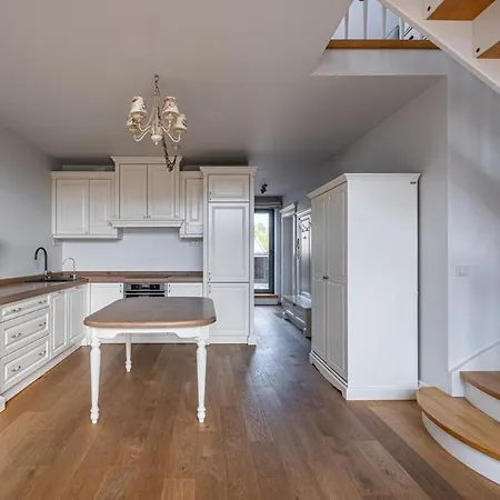 Appartamento With Mezzanine *